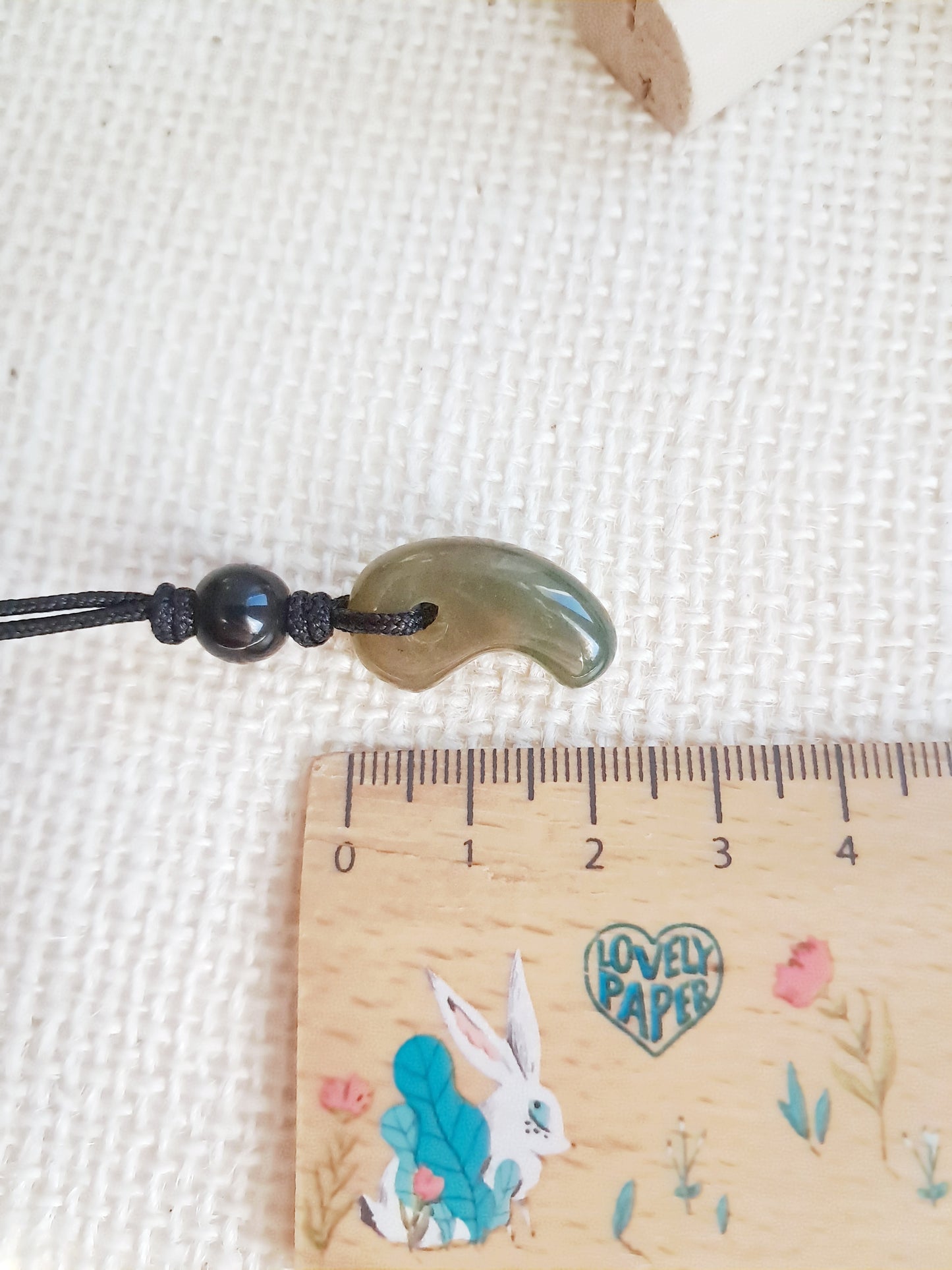 Collier Magatama Gogok en agate indienne bicolore