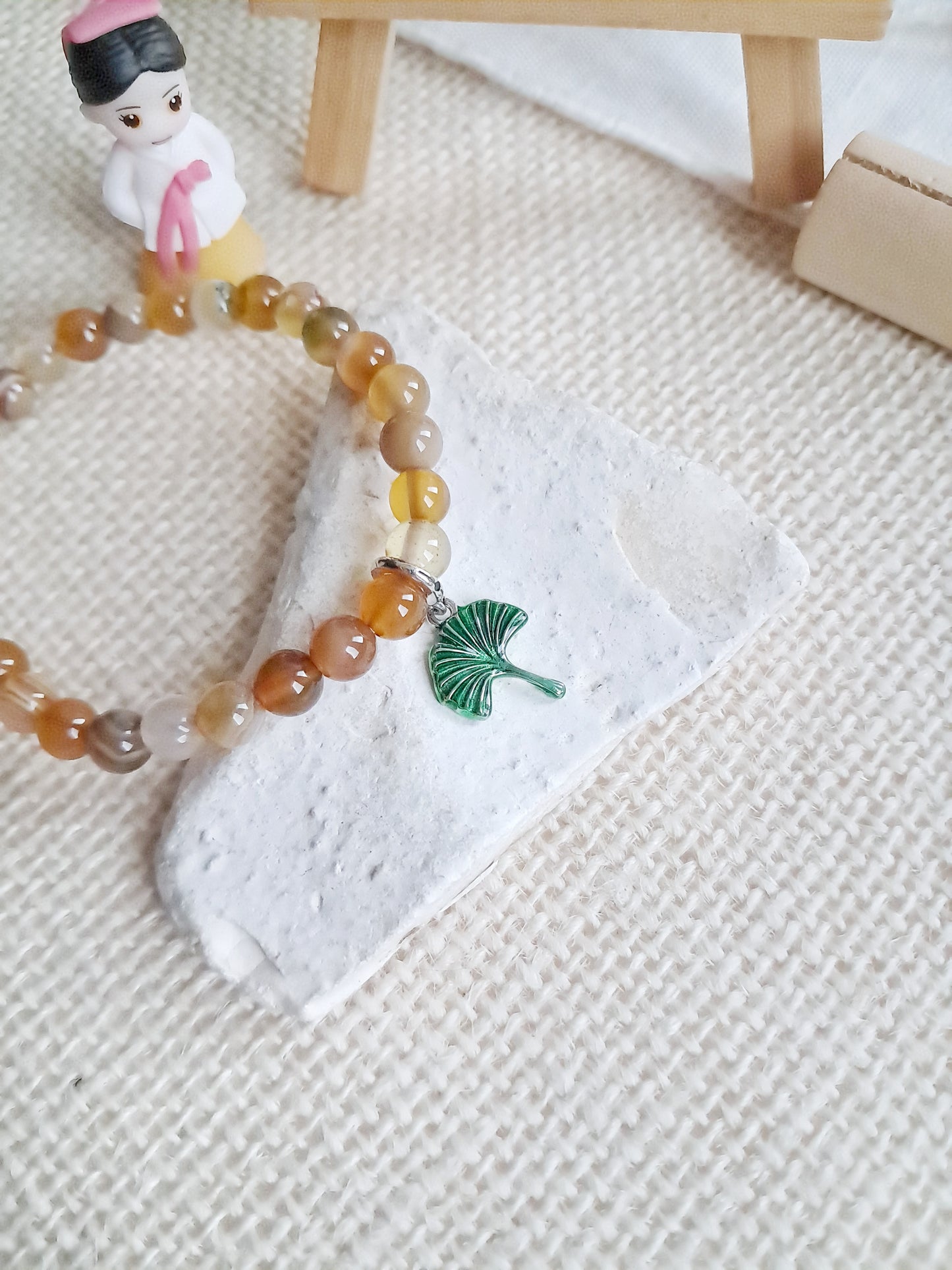 Bracelet ginkgo (은행나무) avec sa breloque en argent 925
