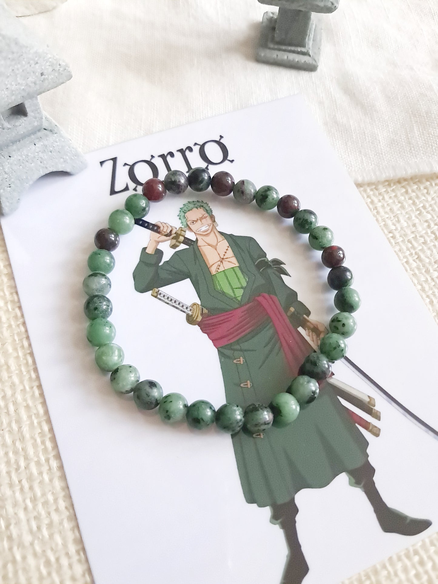 Gryffindor bracelet with its charm