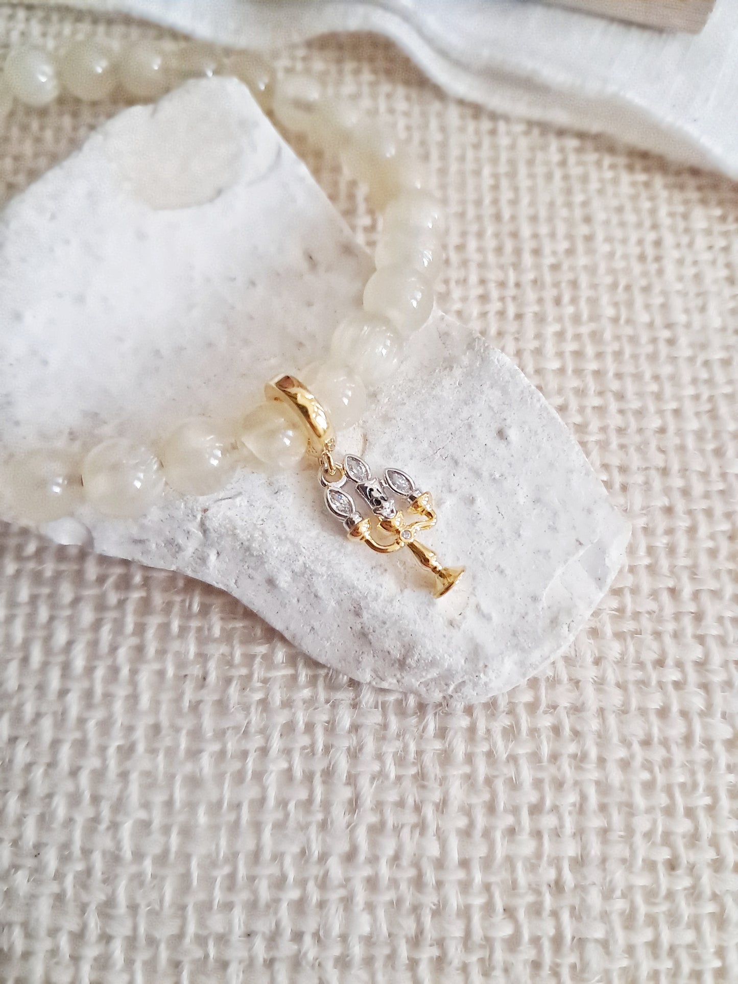 Bracelet Disney Lumière de la belle et la bête avec sa breloque en argent 925