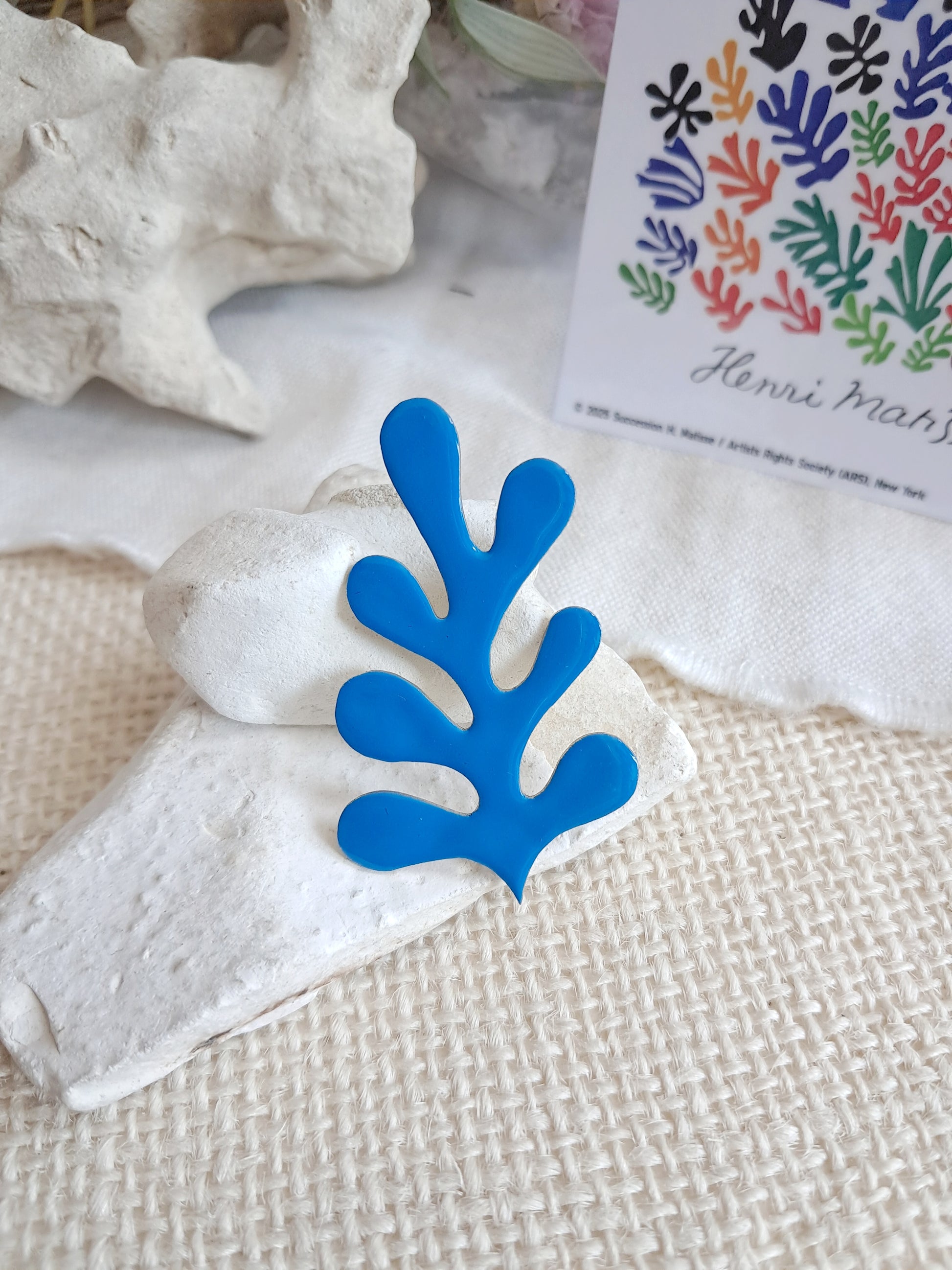 Pin's algue bleue inspiré de Matisse