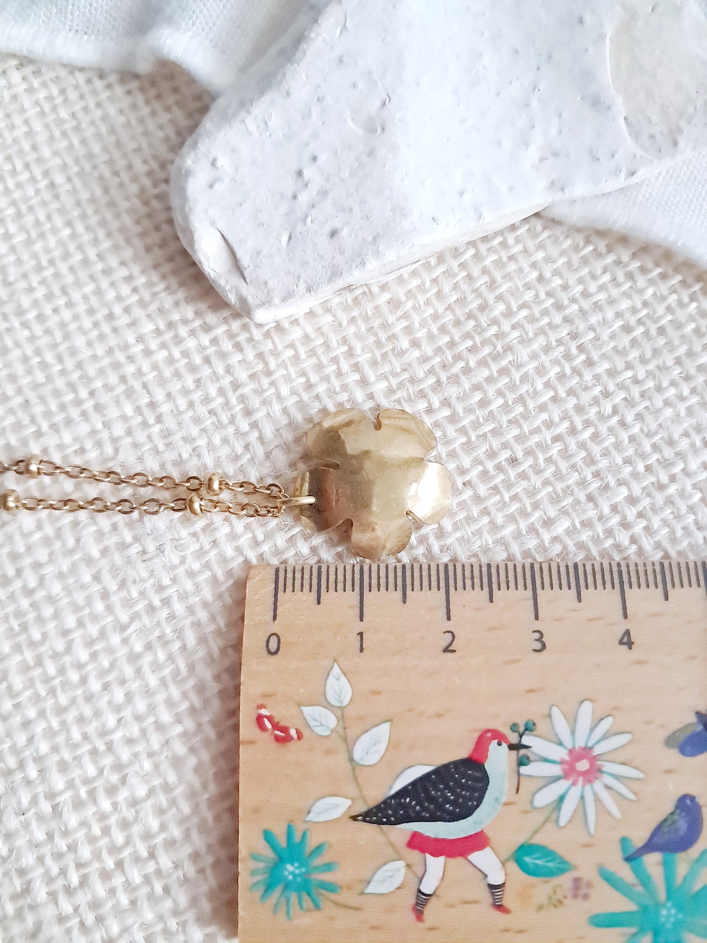 Collier fleur de cerisier en laiton