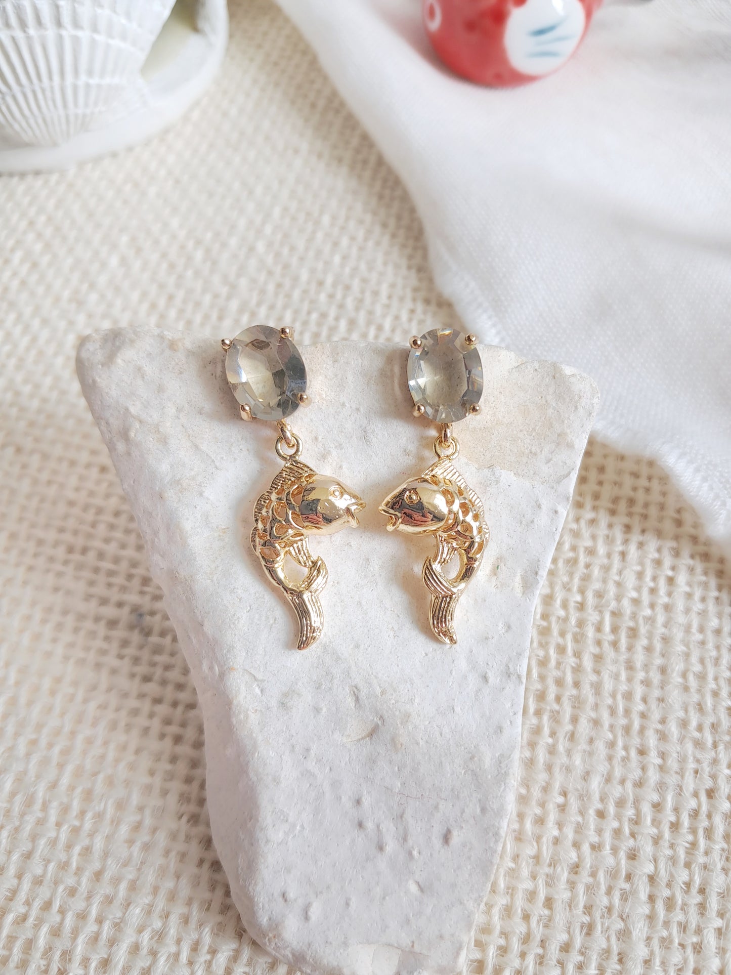 Boucles d'oreilles gemmes et carpes koï