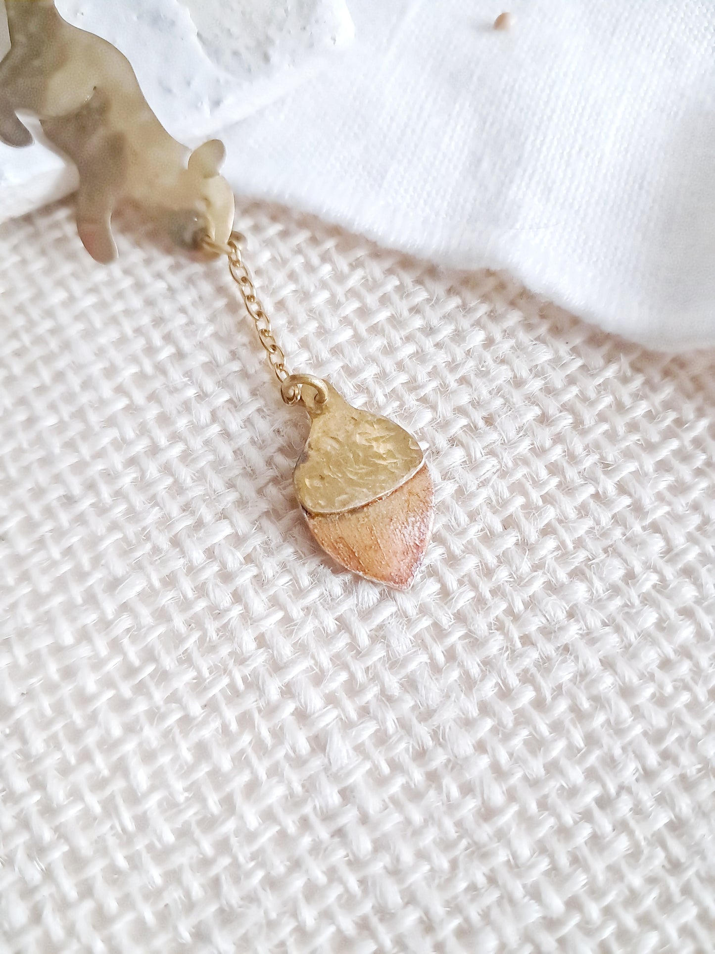 Collier écureuil et gland