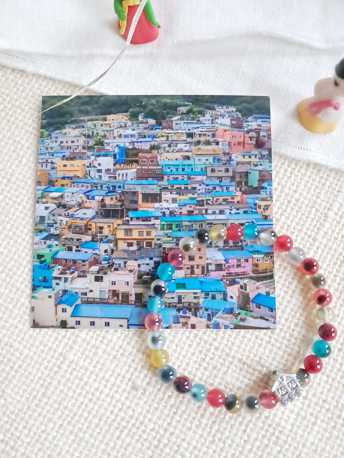 Bracelet du village de Gamcheon (감천문화마을) avec sa breloque maison en argent 925