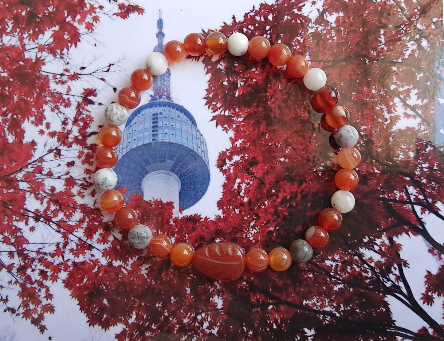 Bracelet N Seoul Tower (엔 서울타워) en opale et agate