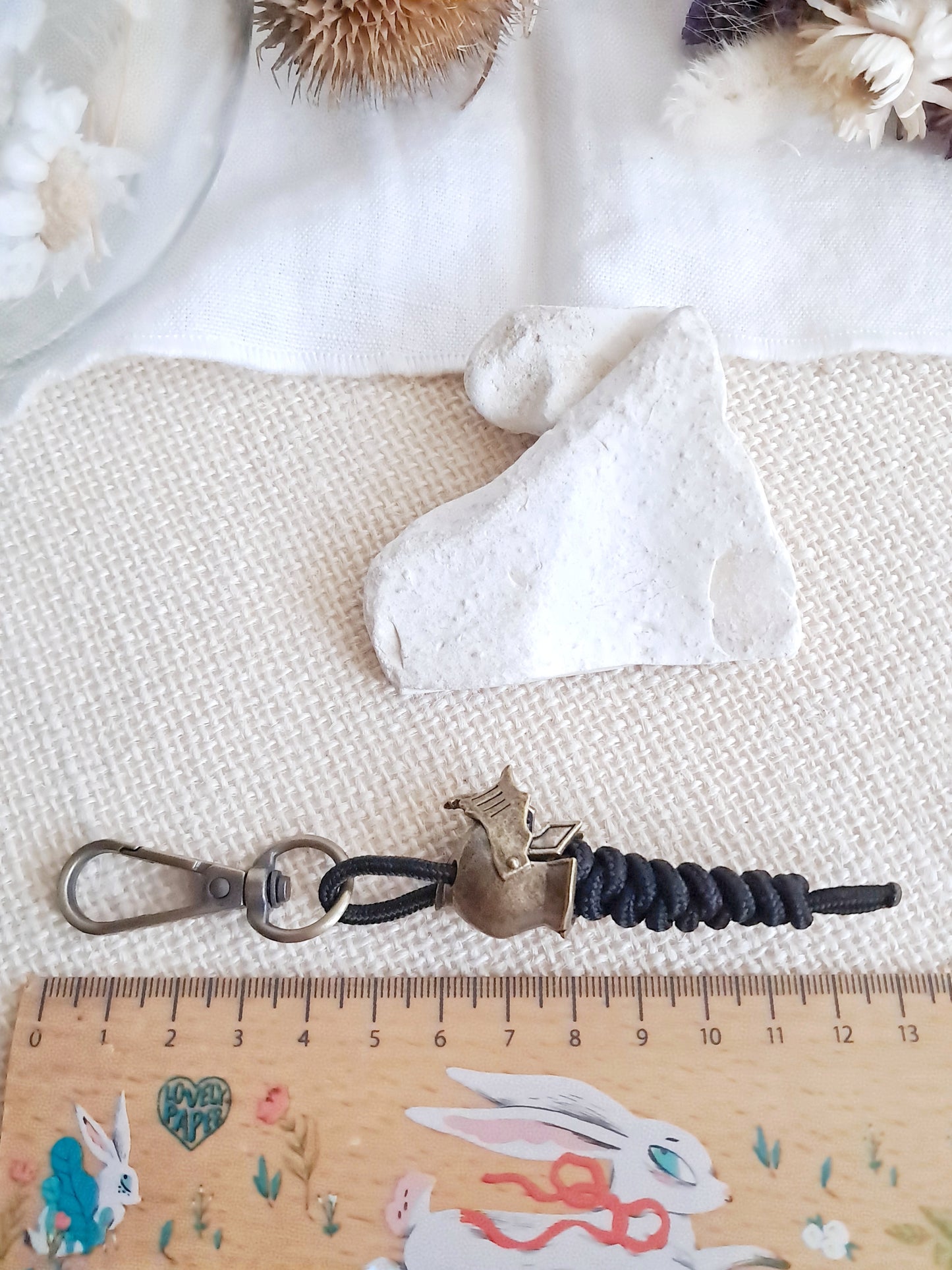 Porte-clés casque de chevalier en laiton