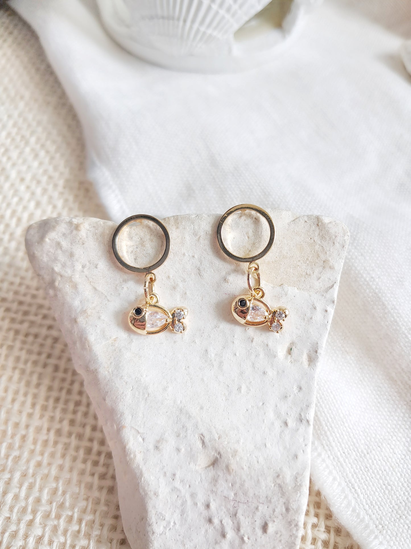 Boucles d'oreilles cercles et poissons