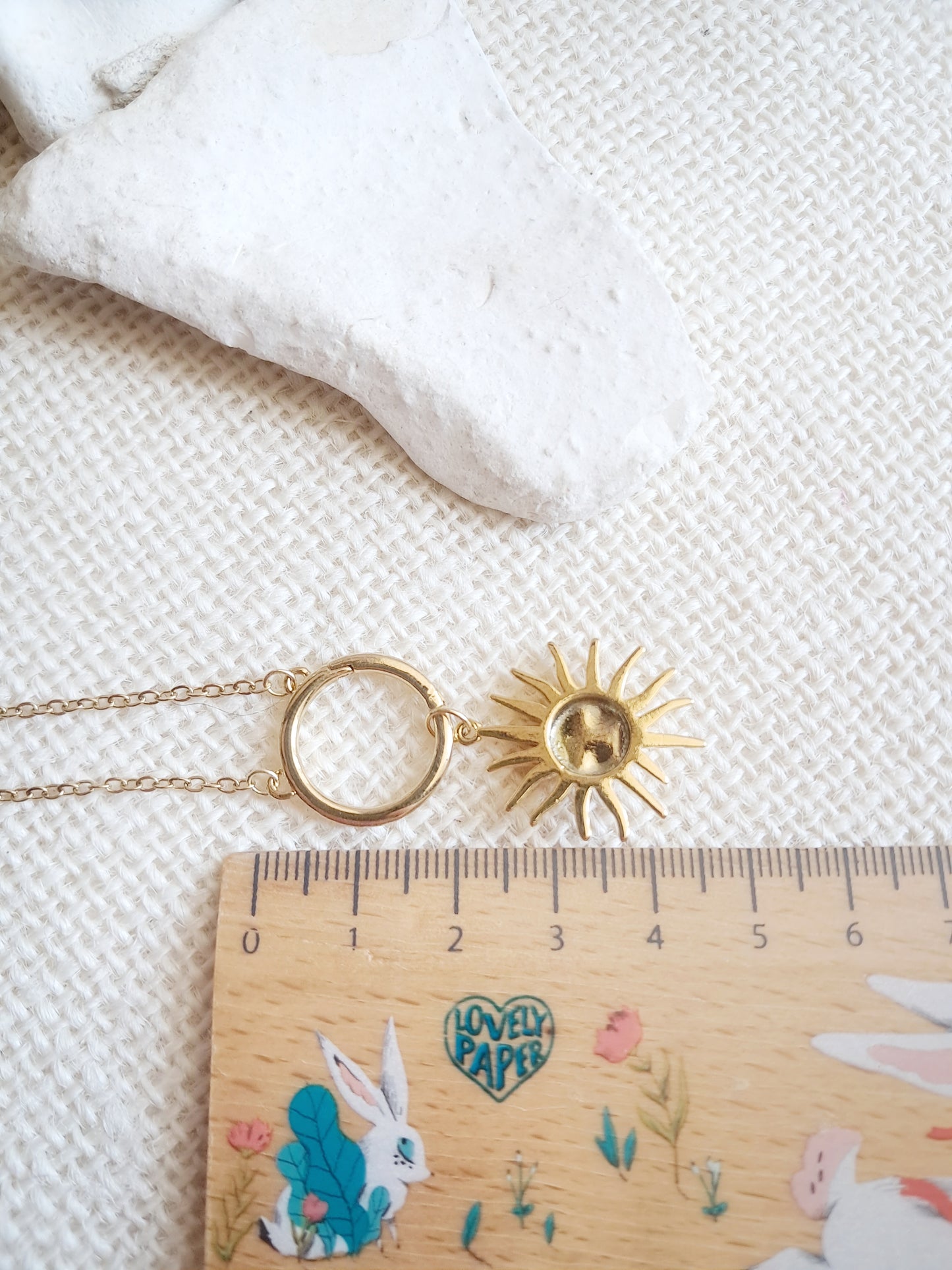 Collier anneau breloque soleil en acier inoxydable doré