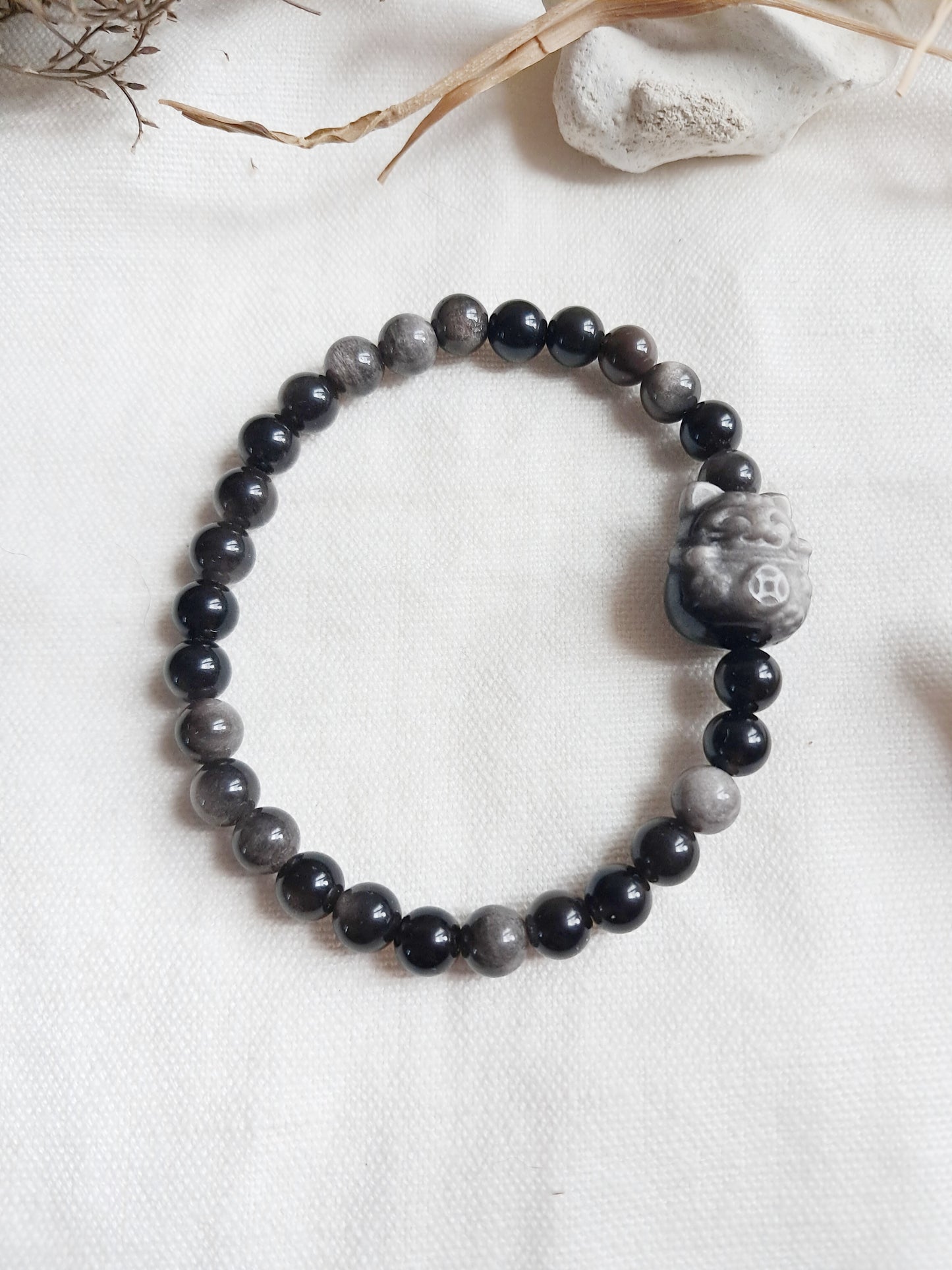 Bracelet chat de la chance en obsidienne argentée