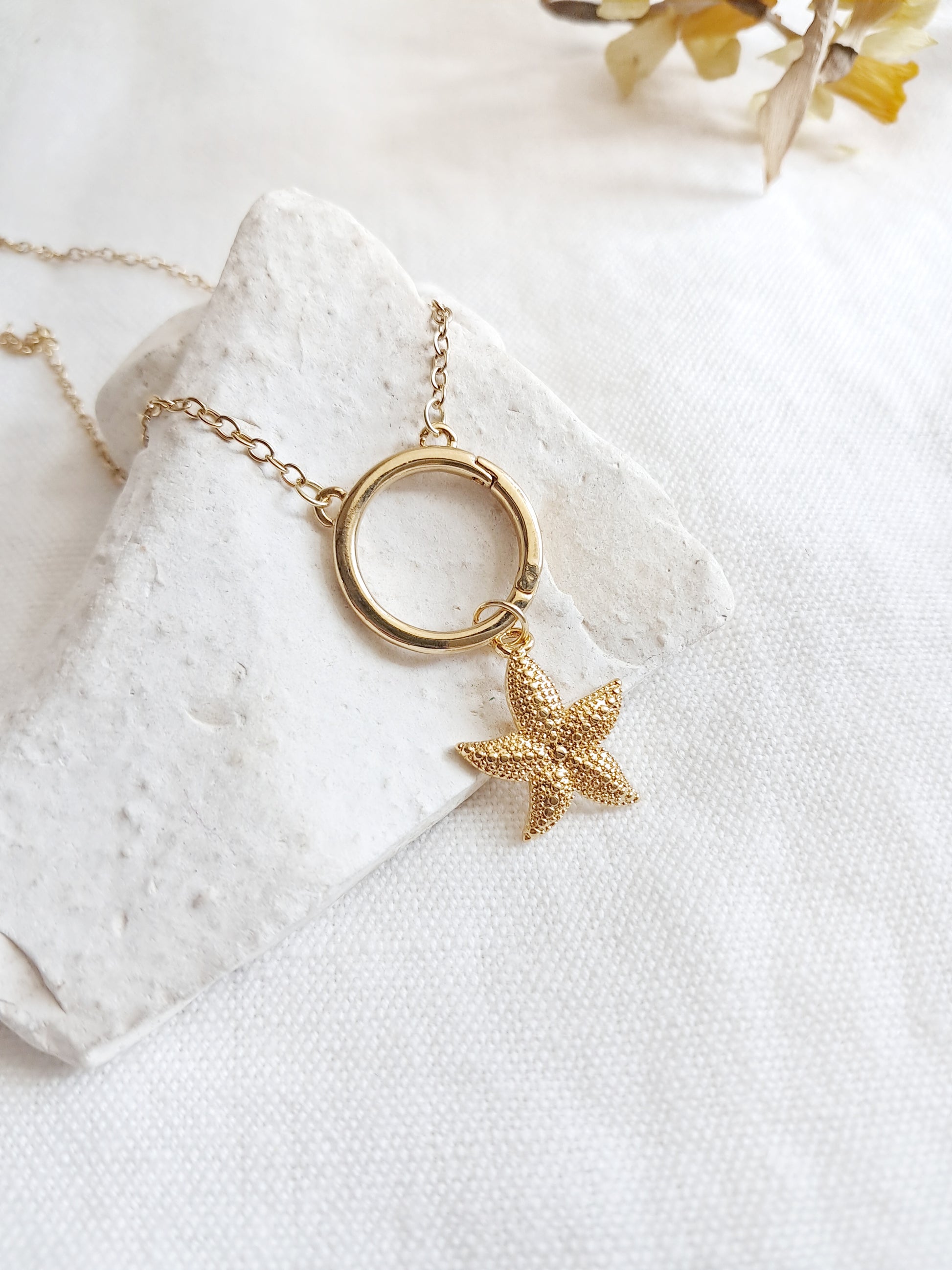 Collier anneau étoile de mer en acier inoxydable doré 