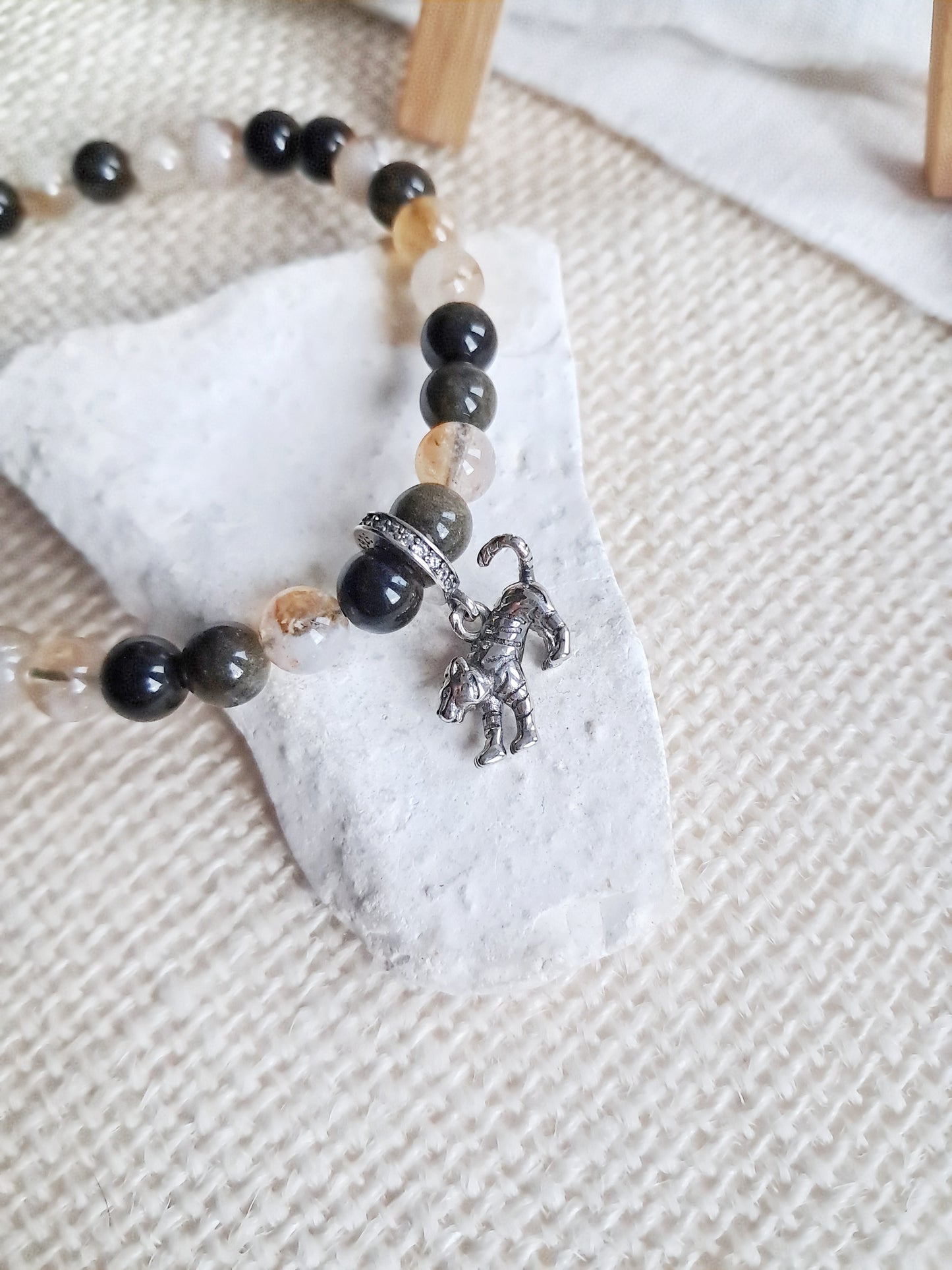 Bracelet tigre avec sa breloque en argent 925