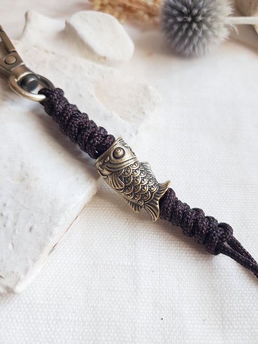 Porte-clés en laiton carpe Koï