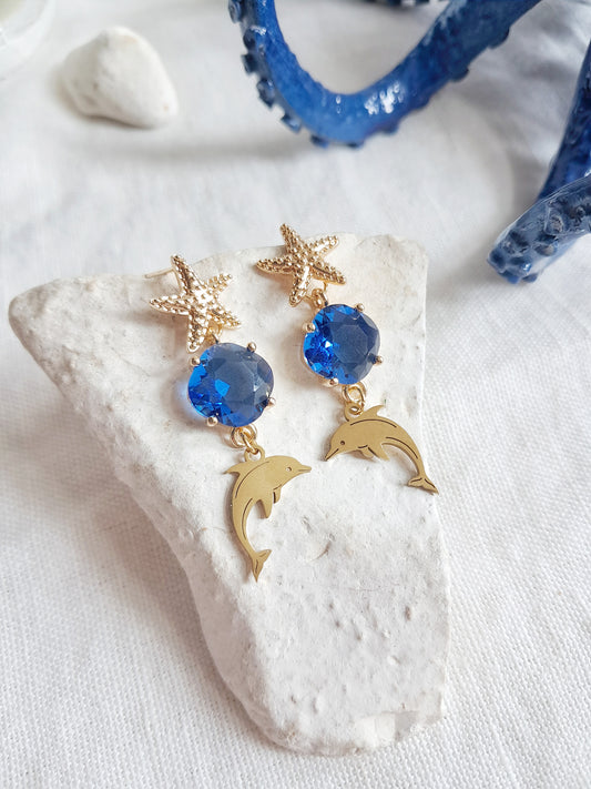 Boucles d'oreilles étoiles de mer, dauphins et gemmes bleues
