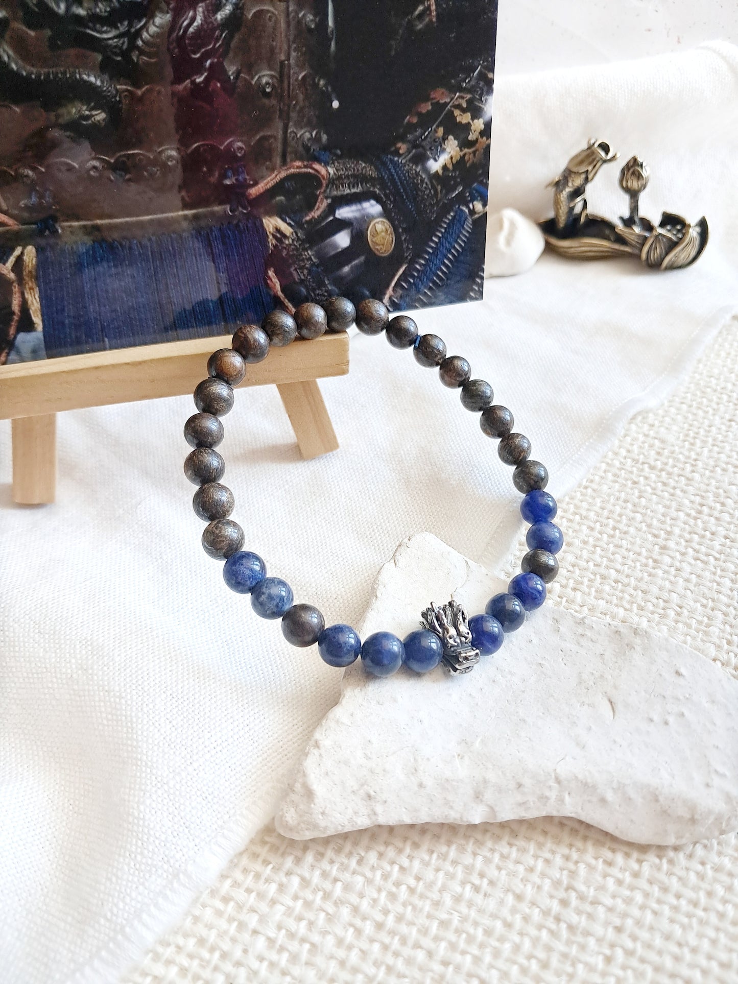 Bracelet inspiré d'une cuirasse dragon