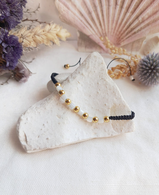 Bracelet shamballa perles en coquillage et acier inoxydable doré