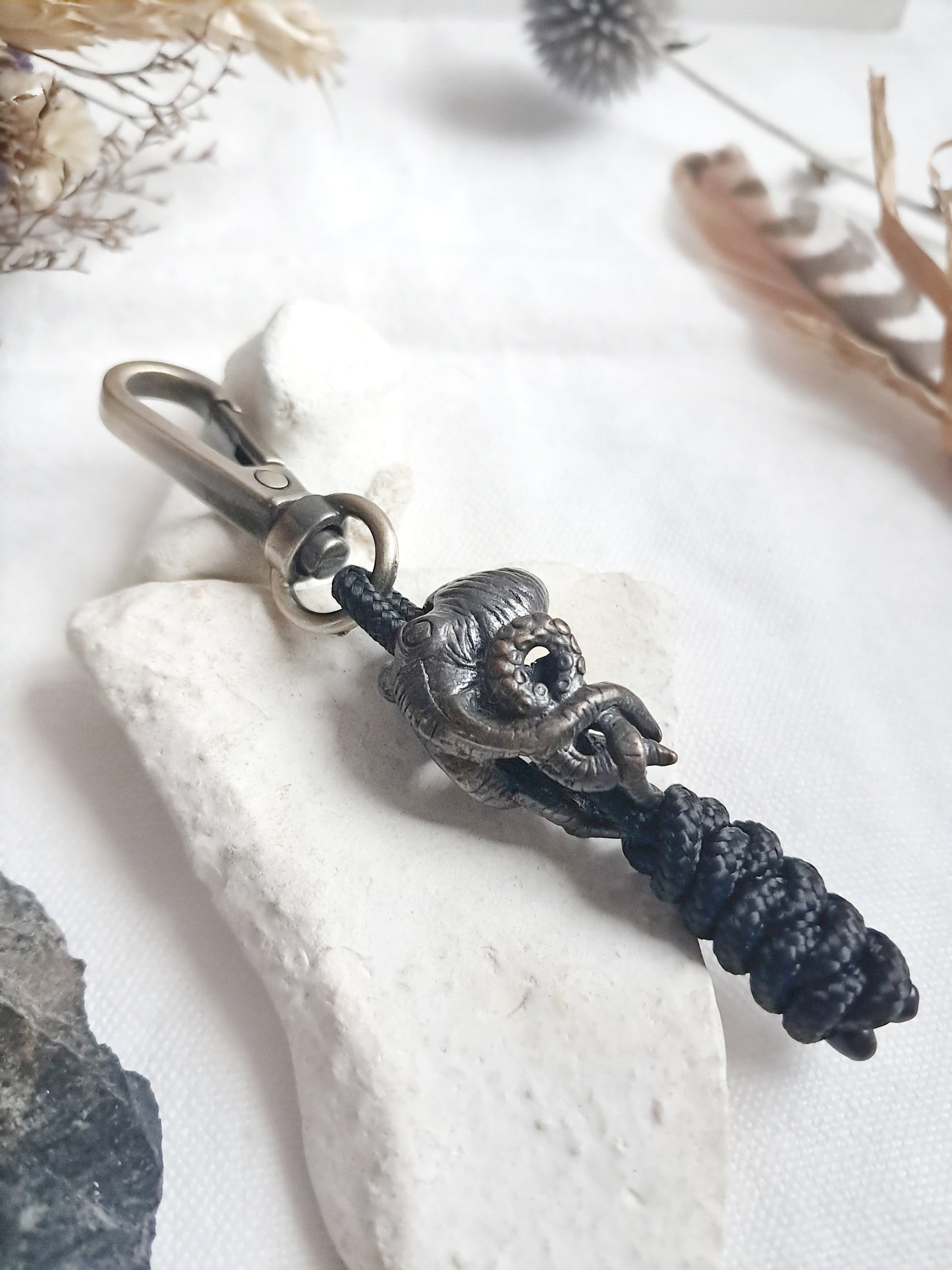 Porte-clés pieuvre en laiton