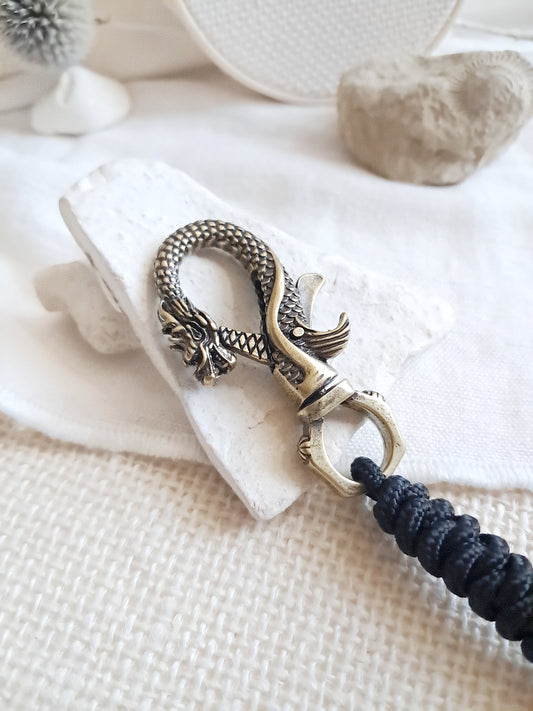 Porte-clés mousqueton dragon en laiton