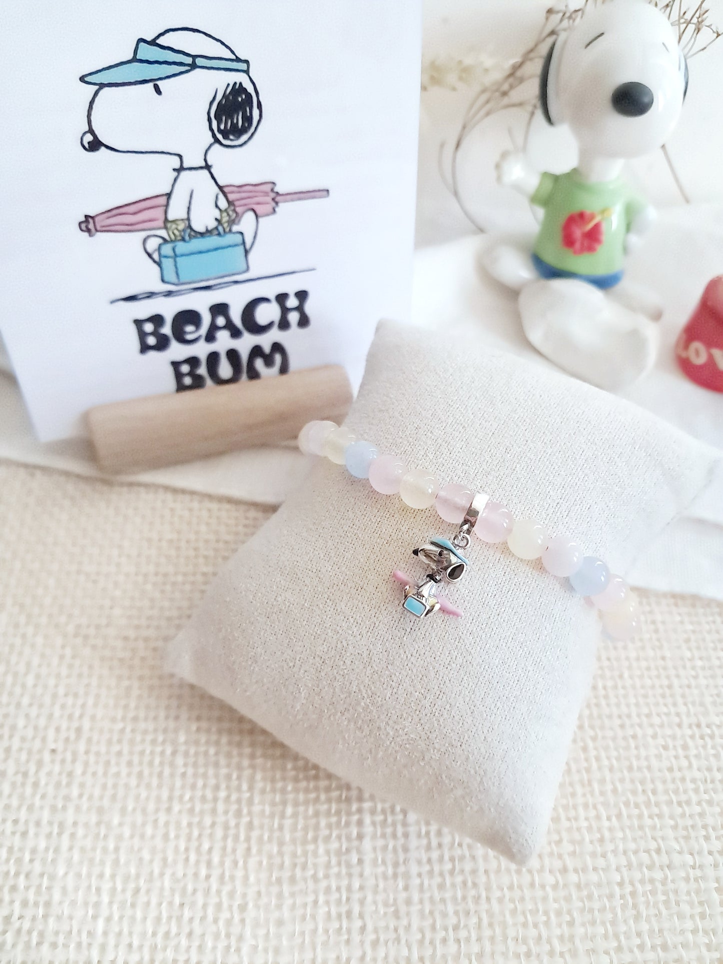 Bracelet Snoopy à la plage avec sa breloque en argent 925