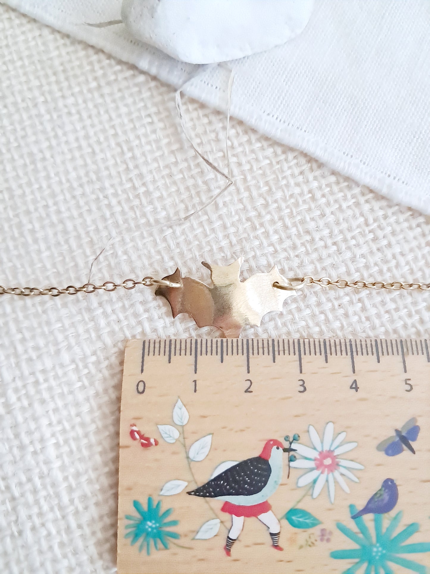 Collier chauve-souris en laiton