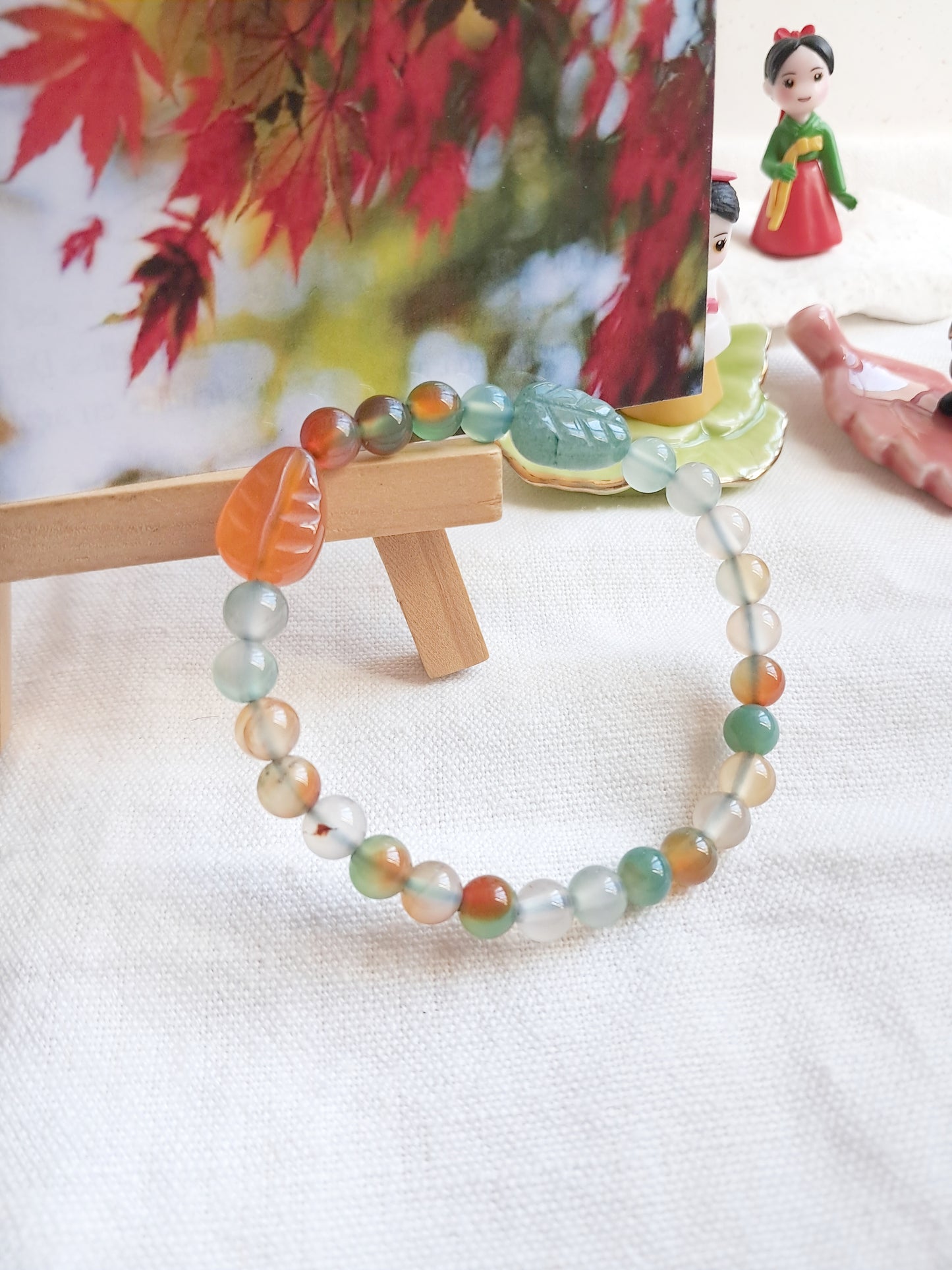 Gryffindor bracelet with its charm