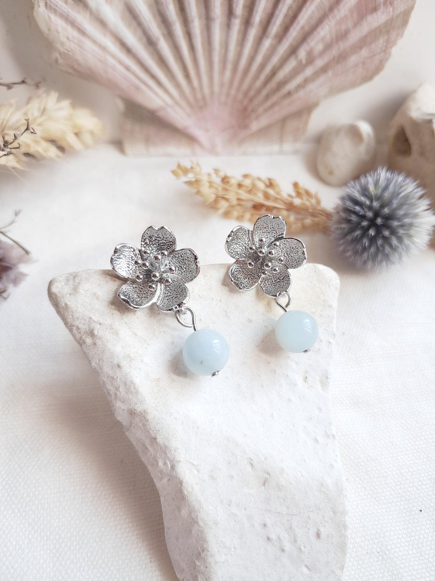 Boucles d'oreilles fleurs de cerisier et aigue-marine