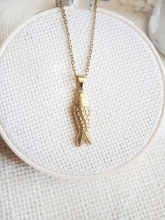 Collier pendentif carpe Koï en acier inoxydable doré