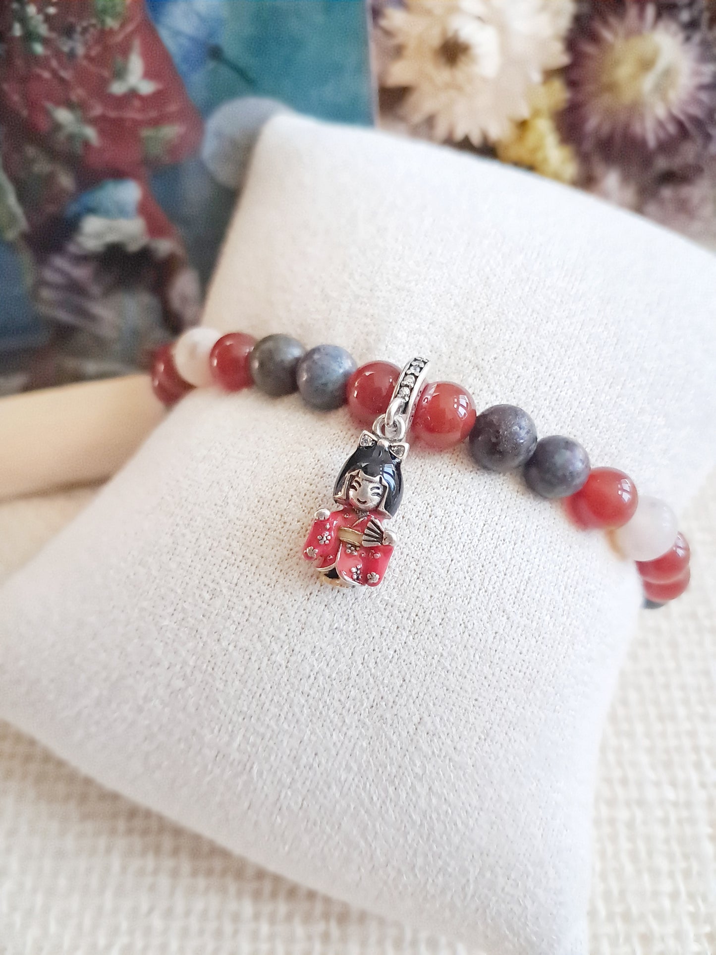 Bracelet à breloque "La japonaise" de Claude Monet