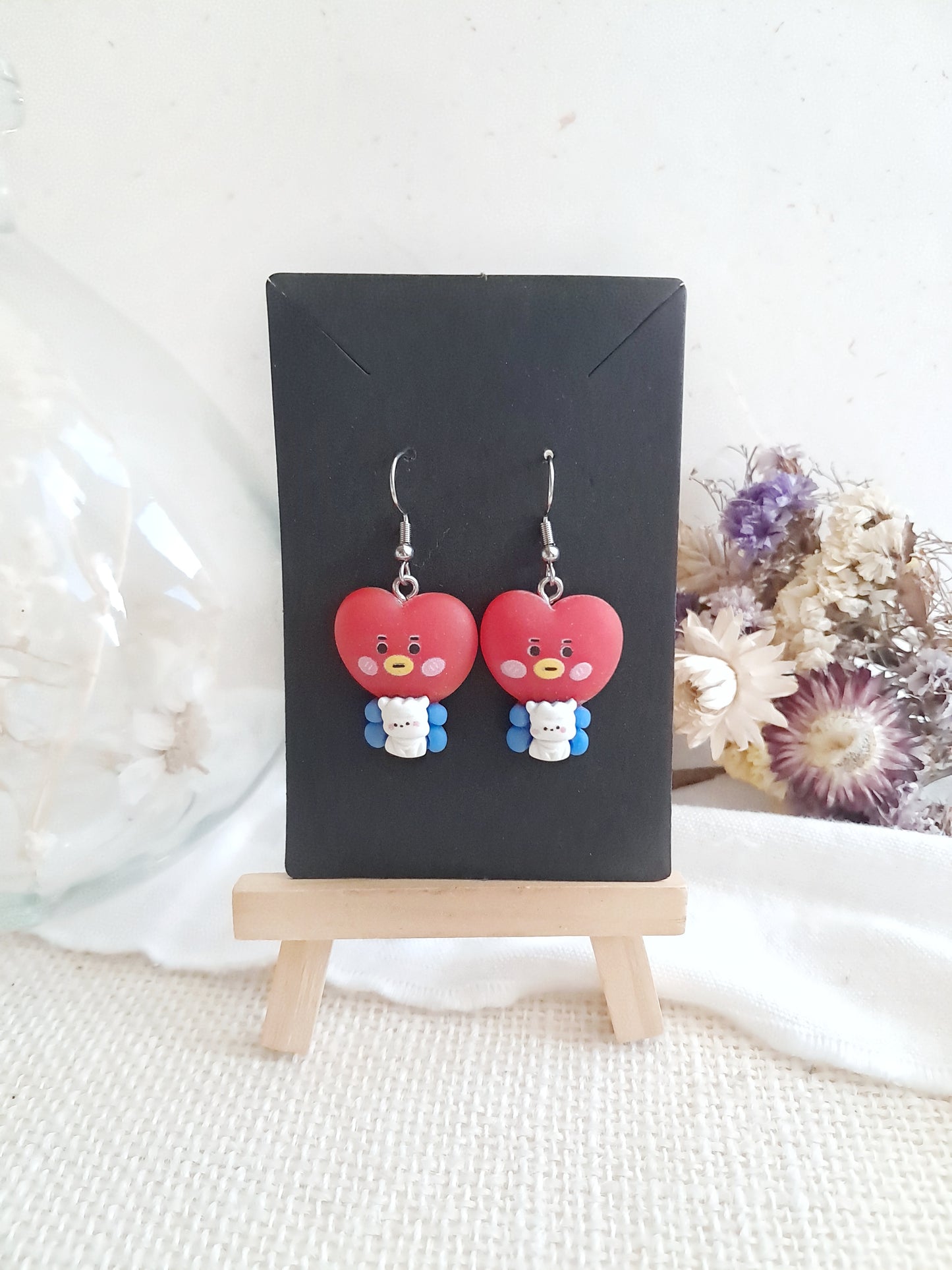 Boucles d'oreilles BTS BT21 Tata et RJ