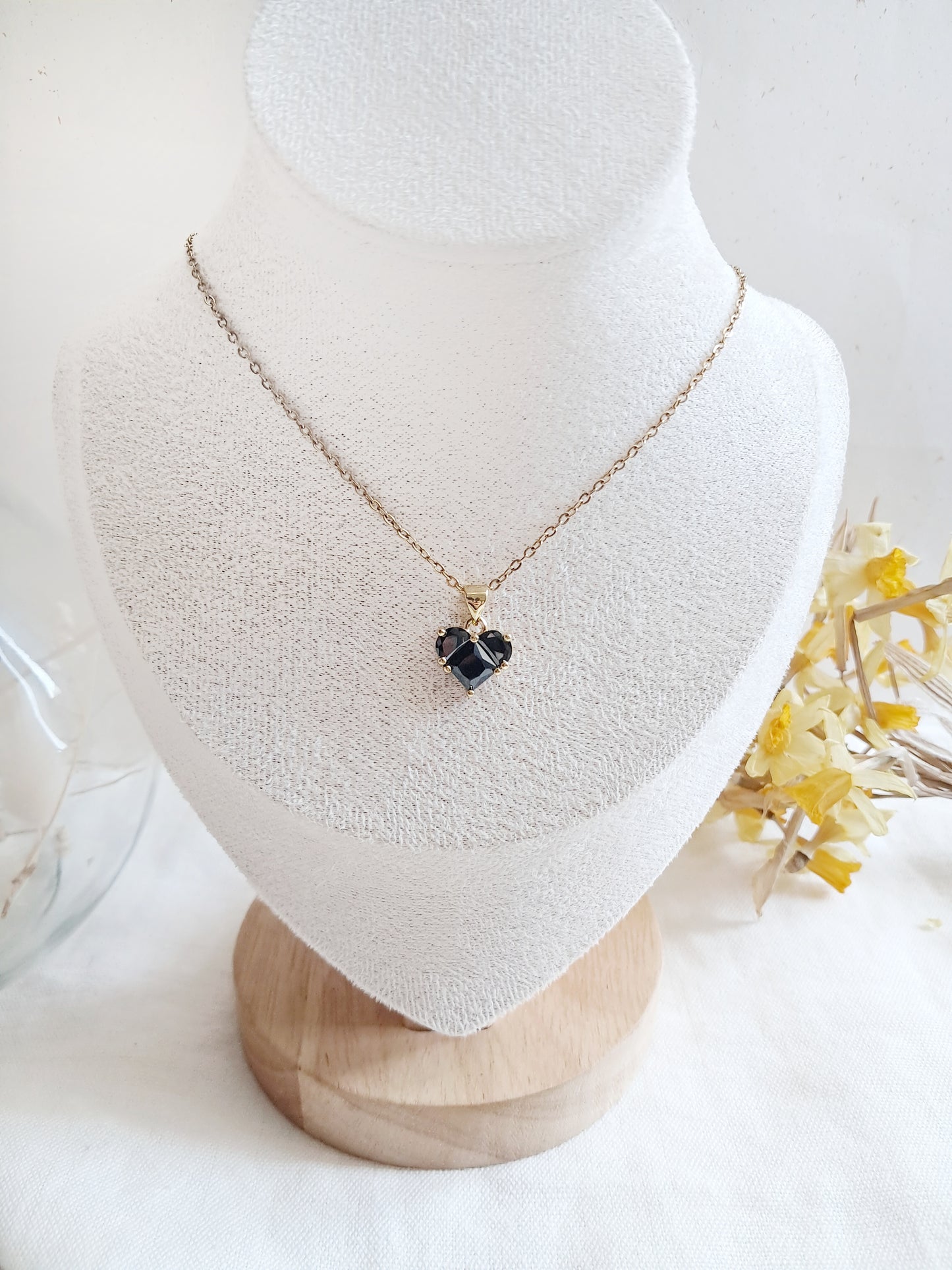 Collier cœur noir