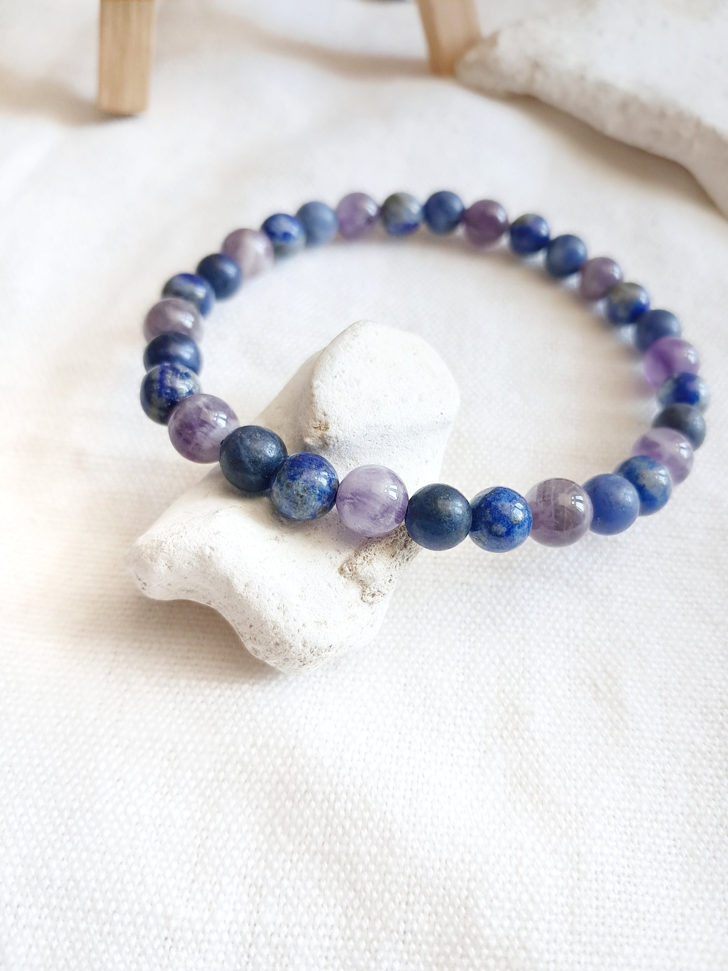 Bracelet lithothérapie "Confiance en soi" en améthyste, lapis-lazuli, sodalite