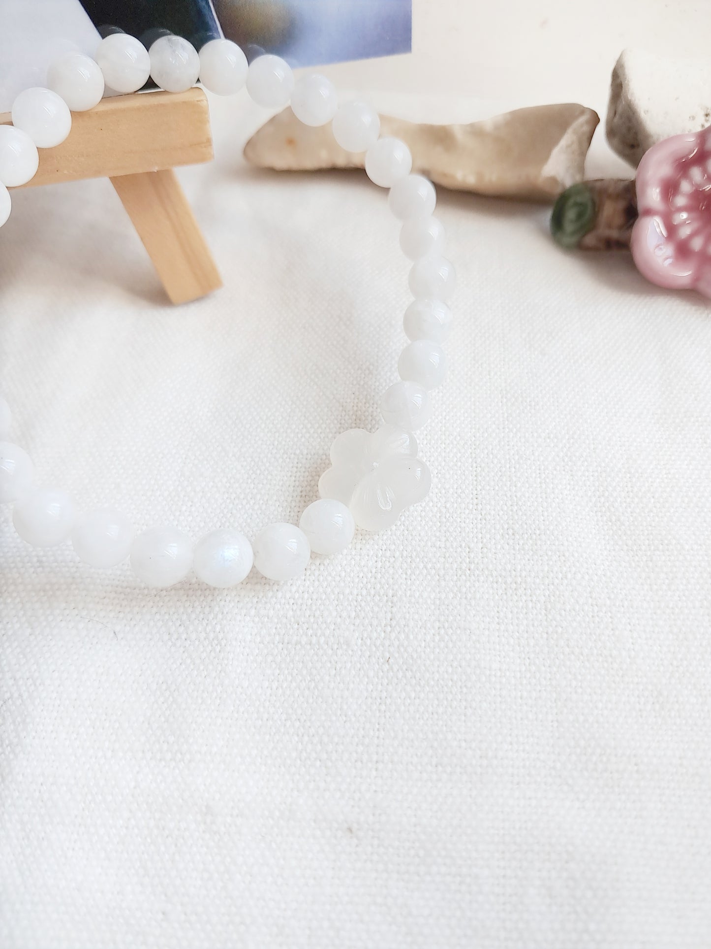 Gryffindor bracelet with its charm