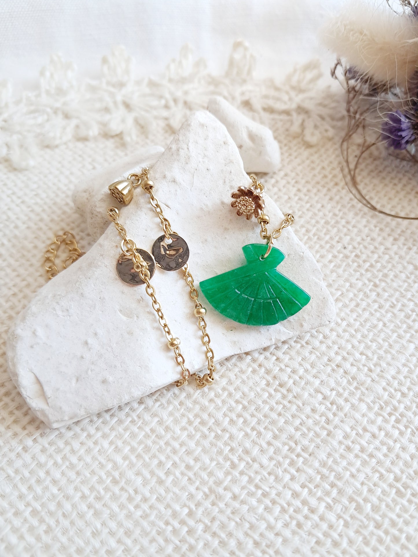 Collier éventail en jade vert