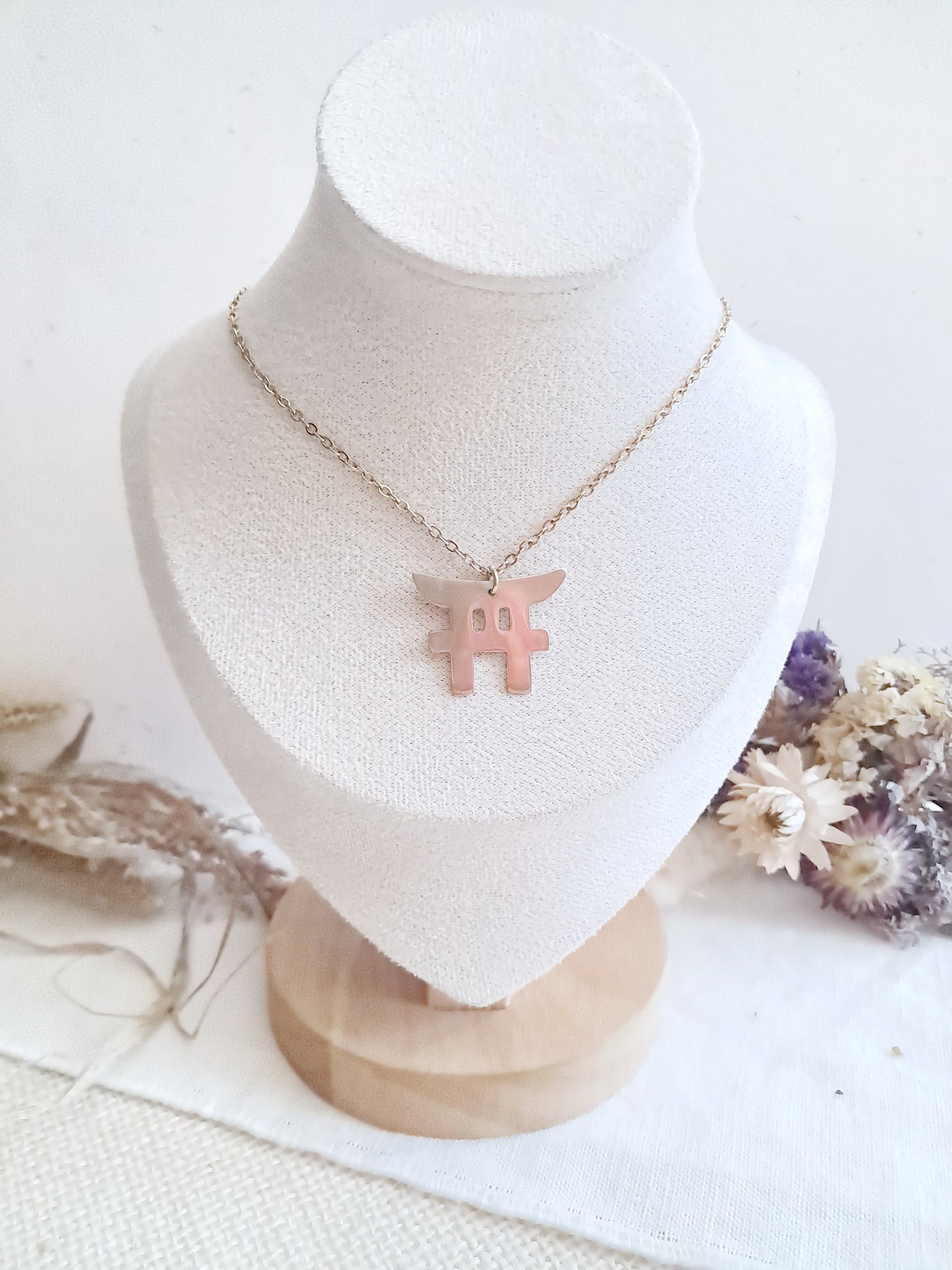 Collier torii en laiton