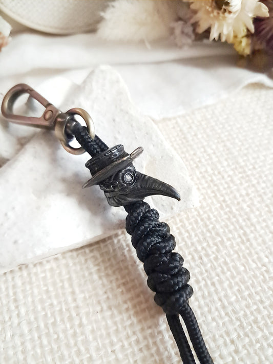 Porte-clés médecin de la peste en laiton 